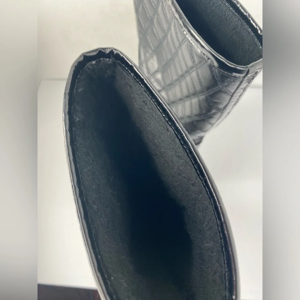 Stuart Weitzman Designer Black Quilted Leather Stirrup Fur Lined Rain Boots